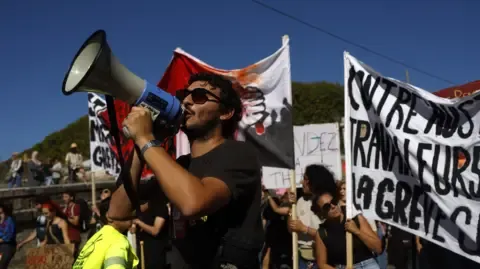 France-Wide Strikes Begin Opposing Fiscal Cuts