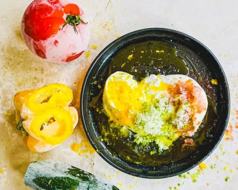 Ways to Transform Spare Vegetables and Fruits into a Frozen Garnish – Guide