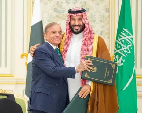 Saudi Arabia and Pakistan Sign Mutual Defense Pact